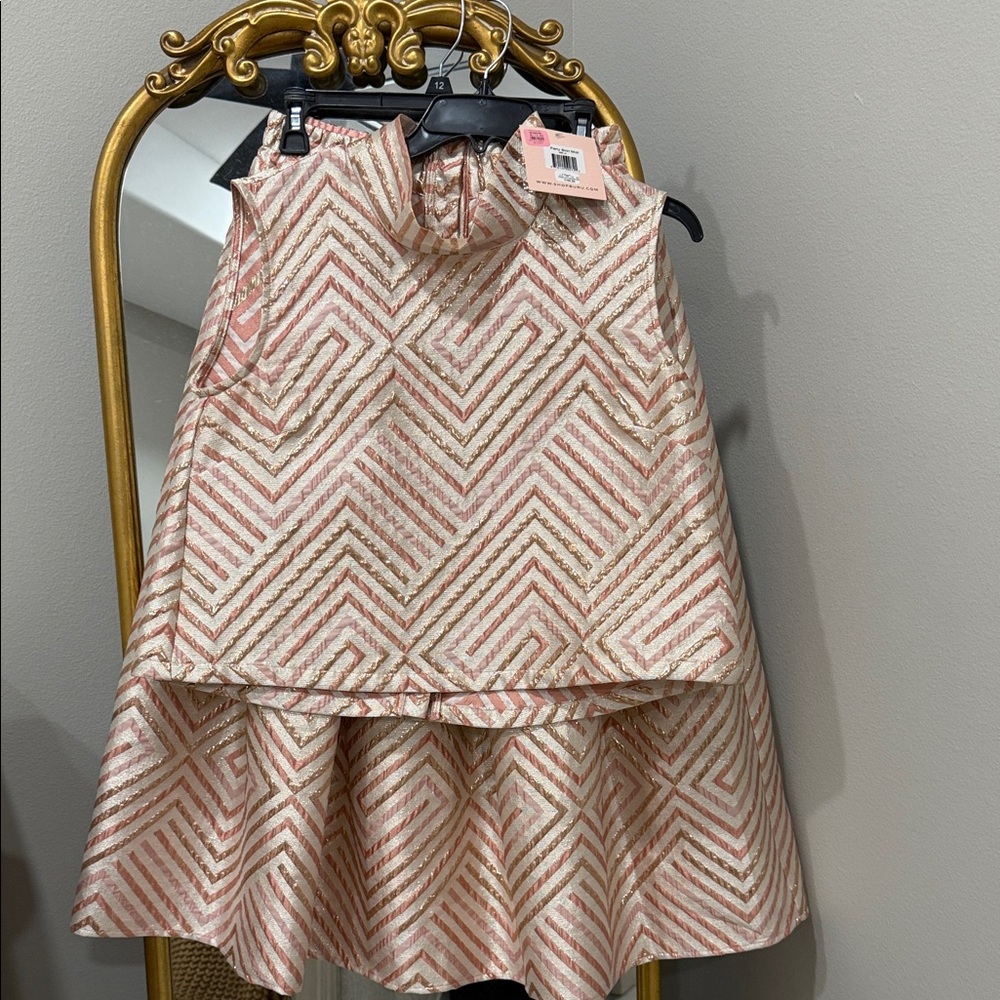 Chic Women's Pink and Gold Skirt Set